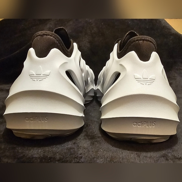 Mens 8.5 AdiFom LIKE NEW - Picture 5 of 11